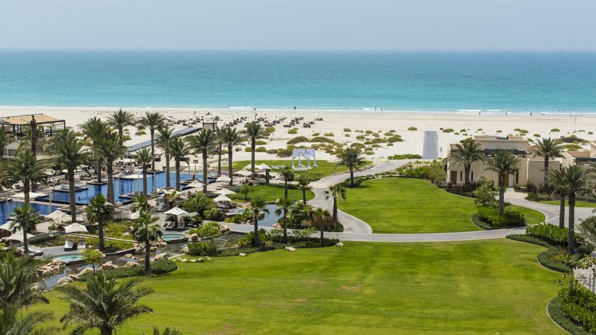 The 8 Best Gated Communities in Abu Dhabi