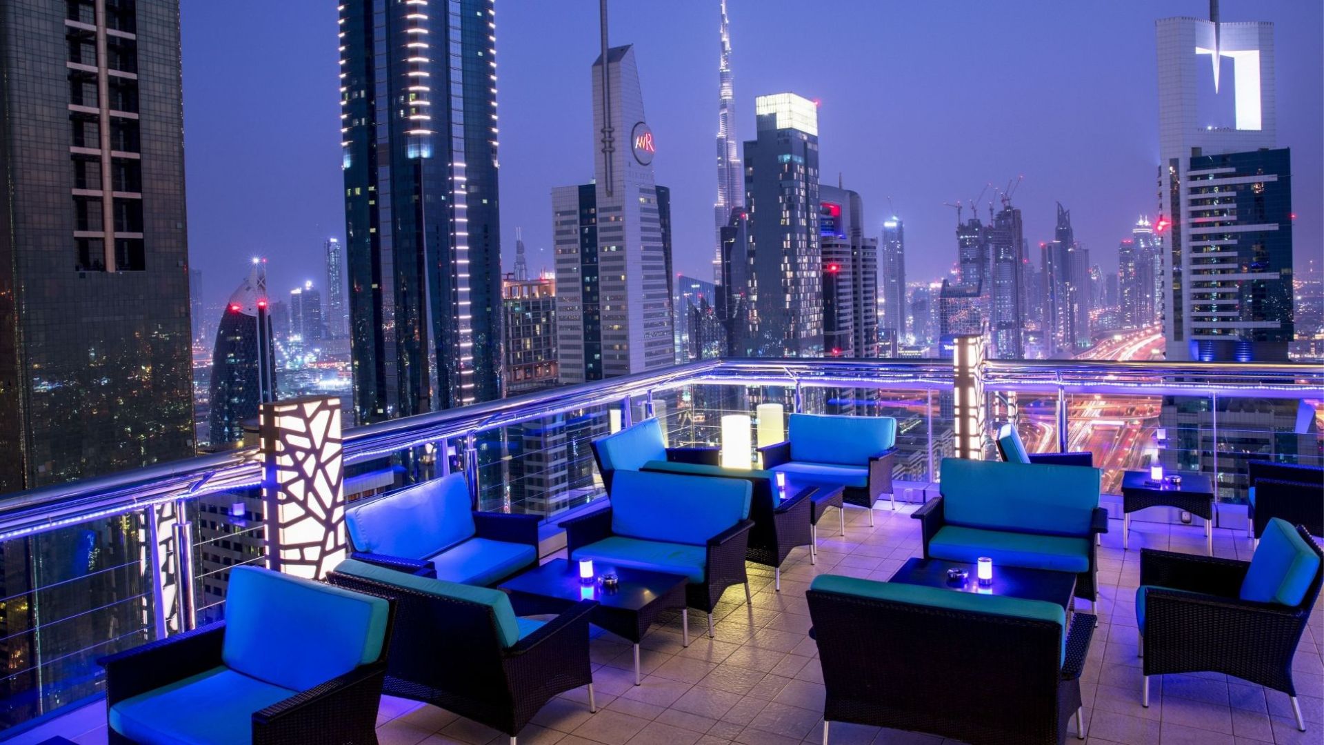 Best Lounges in Dubai: A Guide to Enjoying the City's Skyline Views